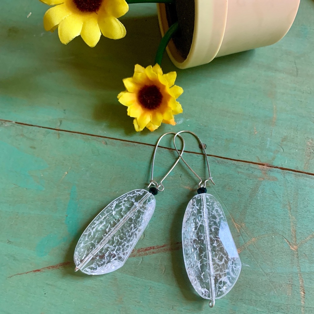 🔥 Handmade Clear Crackle Acrylic Bead Drop Earrings - New Handmade Earrings